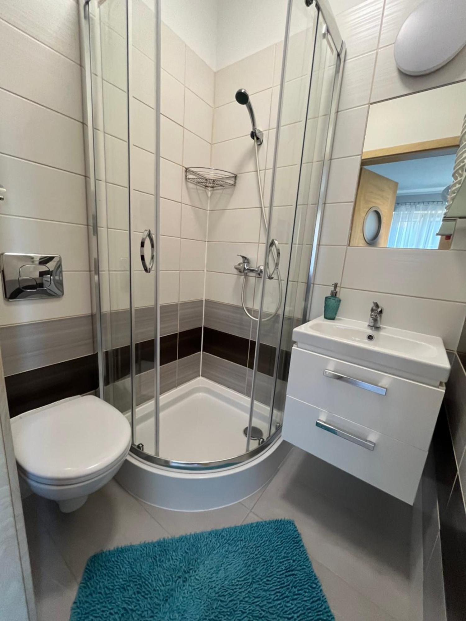Bela - Pokoje Z Aneksami I Apartamenty Kolobrzeg Dış mekan fotoğraf
